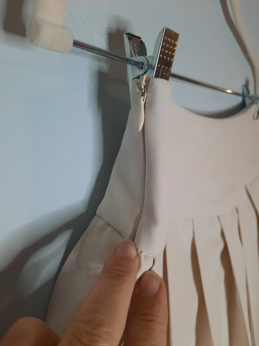 Pleated Mini Tennis Skirt Sz Small, Light Beige - Women's, Flowy, Flirty, Preppy - Picture 6 of 6